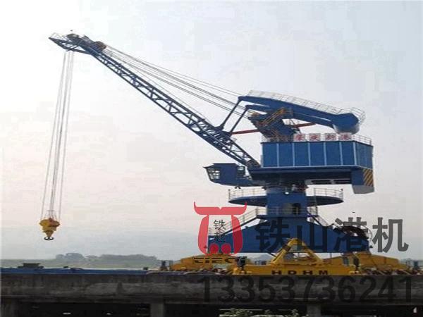 河北黃驊門座式起重機廠家門座式起重機便于維修和保養